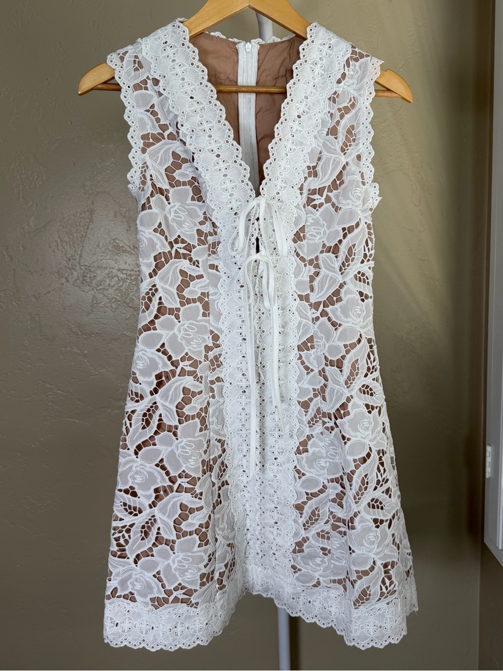 Sold - Picture 5 of 11